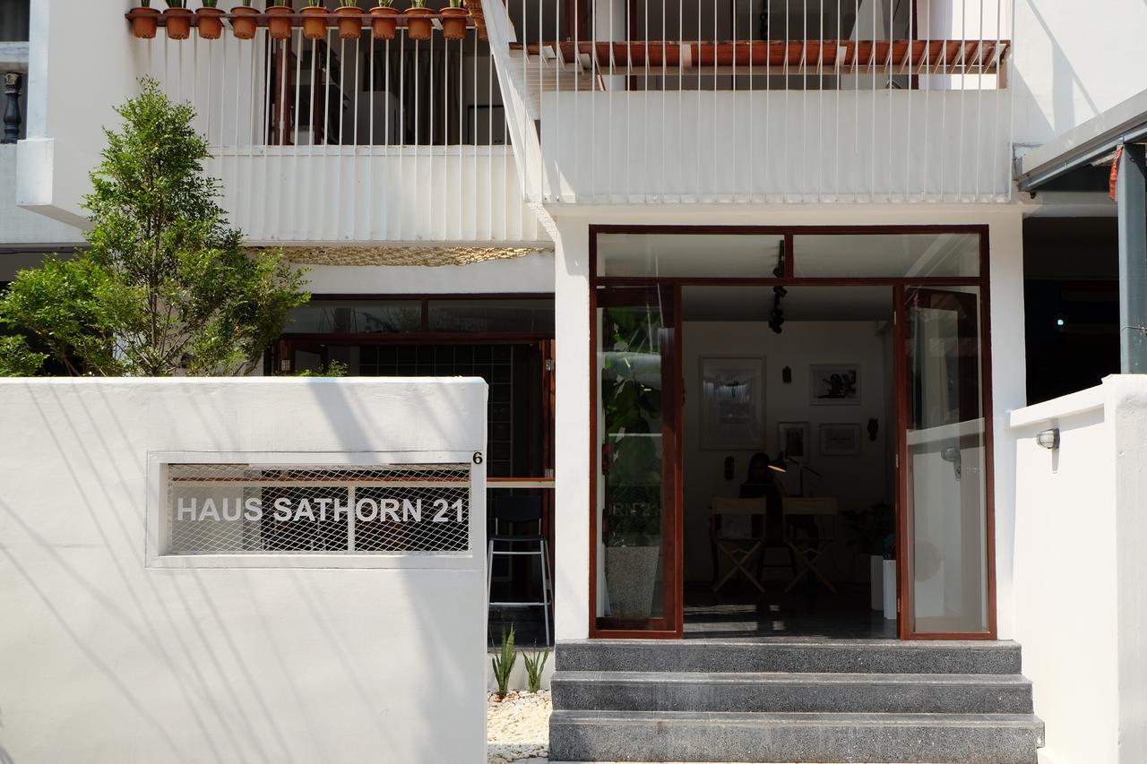 Haus Sathorn 21 Bed And Breakfast Бангкок Экстерьер фото